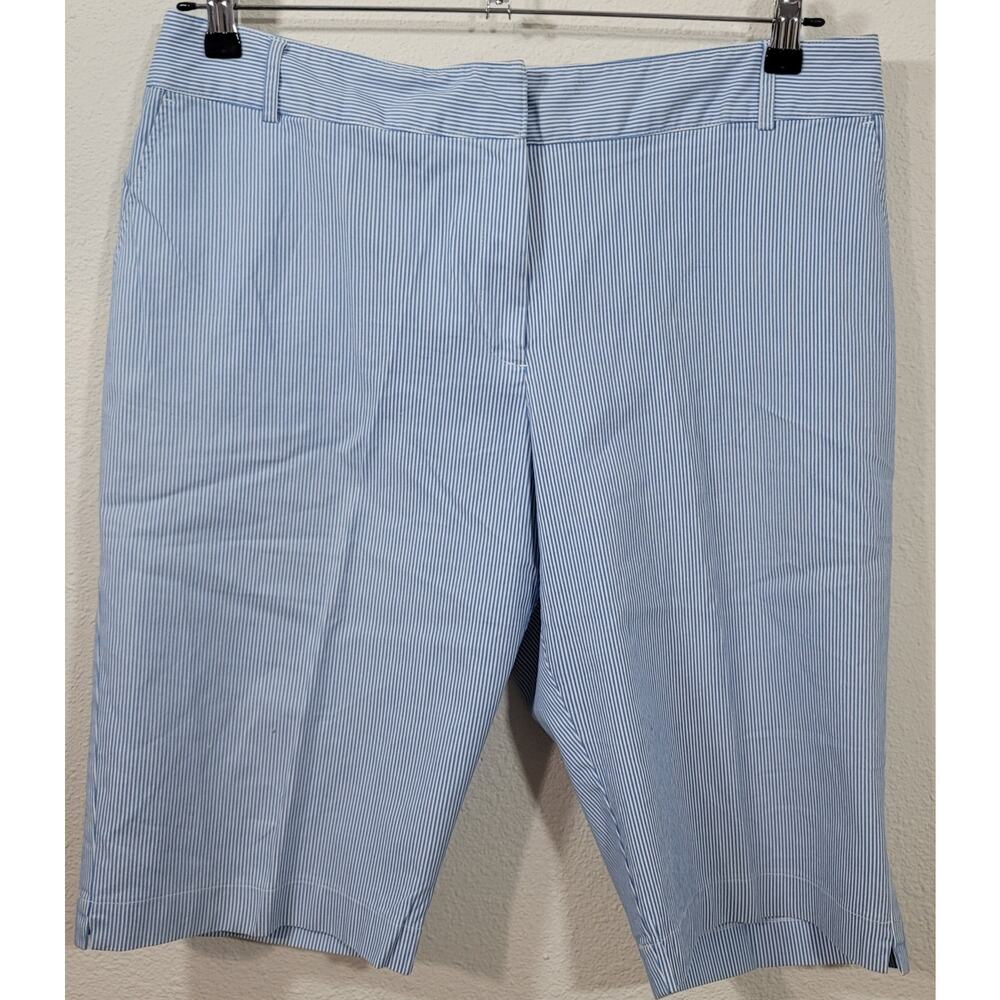 Briggs New York Blue White Striped Bermuda Shorts 18 Lightweight Stretch Pockets